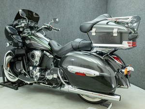 Новая акция: Мотоцикл Kawasaki Vulcan 1700 Voyager Touring 2026 года, готов к отправке по всему миру - Product Image 2