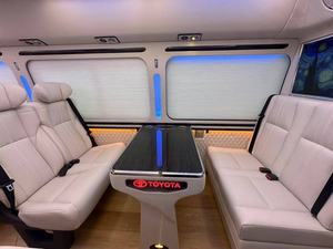 Minibús VIP de Lujo 2025-2026 - Negro - Motor Diésel/Gasolina, Volante a la Izquierda, Transmisión Automática, Emisión Euro V, Listo para Exportación - Product Image 2