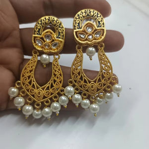 ต่างหูทอง kundan meena ปรับแต่งได้สำหรับผู้หญิงเครื่องประดับทองเหลืองชุบทองสำหรับใส่ไปงานปาร์ตี้ - Product Image 1