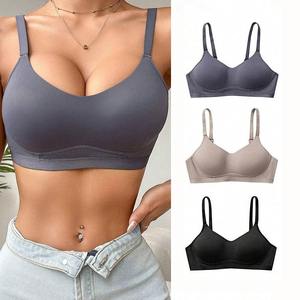 Soutien-gorge sans couture sexy pour femmes, soutien-gorge push-up sans armatures, doux et confortable, à porter tous les jours pour les grandes poitrines - Product Image 1