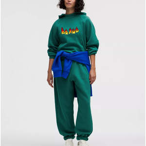 Nuevo Conjunto Deportivo de Terciopelo para Mujer, de Dos Piezas, por Encima de la Rodilla, con Estampado, Transpirable, para Invierno - Product Image 1