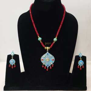 Cuentas de Color Coral con colgante Meenakari chapado en oro y pendientes Conjuntos de joyería fina con forma de hoja de diamante para regalos - Product Image 1