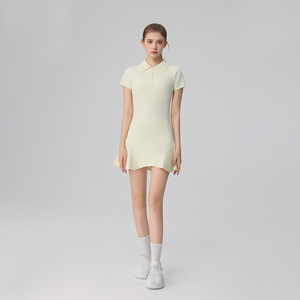 Robe de tennis pour femmes Jupe de tennis personnalisée Ensembles de fitness à col polo et balle de cornichon Slim Fit Décontracté de haute qualité - Product Image 2