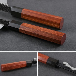 Couteau de cuisine en acier damas fait à la main 2025 couteau à filet de viande et de poisson de haute qualité avec manche en bois forgé à la main - Product Image 2