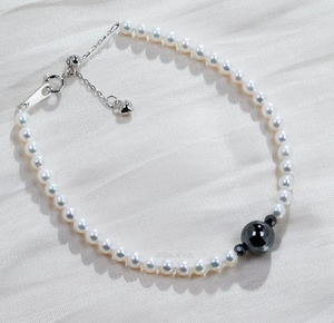 Bracelet en argent 925 avec boule en moissanite noire et perle - Product Image 3