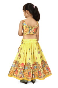 Ensemble Chaniya Choli pour filles, vêtements traditionnels pour enfants, mode Shoryam, imprimé animal jaune, mélange de coton, art populaire indien, Lehenga de fête - Product Image 6
