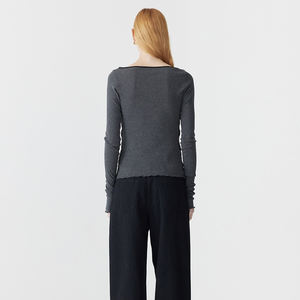 T-shirt décontracté à manches longues pour femmes printemps et automne couleur unie pull mince T-shirt bas chemise hauts - Product Image 4