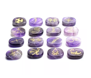 Ensemble de 16 pierres de Karuna en forme de paume, améthyste naturelle, cristal de guérison, pierre précieuse de Reiki, ensemble de Karuna en gros - Product Image 4