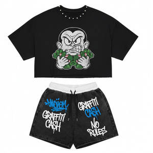 Ensemble décontracté léger et personnalisé pour homme : T-shirt à col rond et short à taille élastique, coupe régulière, tenue de détente d'été, gris foncé - Product Image 1