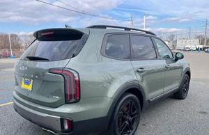 Kia Telluride EX X-Line 2023 d'occasion, sièges en cuir, moteur turbo, boîte de vitesses manuelle, boîte automatique, roues arrière R17 disponibles, conduite à gauche et à droite, essence - Product Image 5