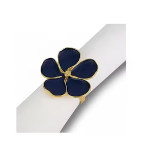 Luxurious Napkin Holder Ring Best Quality Handcrafted Carved Design High Polished Beautiful Leaf Design Napkin Rings - Product Image 3