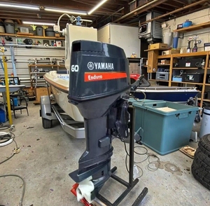 Moteur hors-bord standard neuf de 60 CV, 2 temps, essence, pour moteurs de bateau - Product Image 3