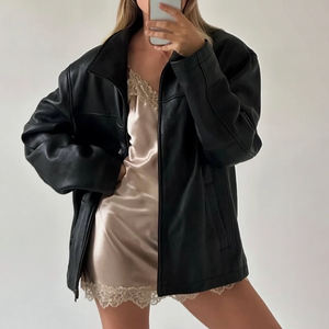 Venta al por mayor Chaqueta de cuero de gran tamaño Boxy Vintage Chaqueta de cuero genuino Cremallera de moda Chaquetas de mujer - Product Image 3