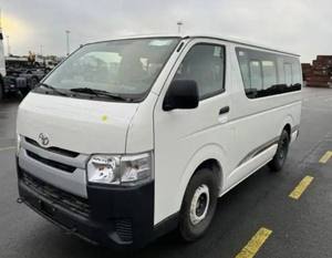 Toyota Hiace Standard 2.5L 5 vitesses MT 15 places Diesel/Essence 2025 – Véhicule d'occasion avec garantie de 3 ans et sécurité active – Vente mondiale - Product Image 1