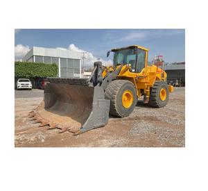 Cost-effective <b>Used</b> <b>Loader</b> for Sale Designed to Improve Your Productivity While Saving You Money in the Long Run. - Product Image 6