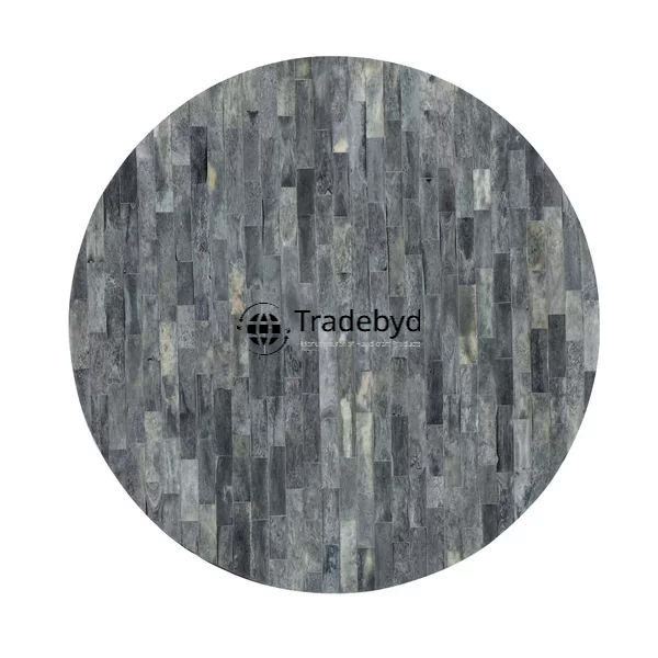 Available in different Colors