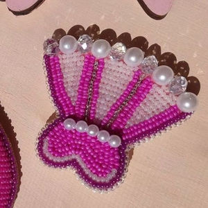 Breloques personnalisées avec nom pour téléphone, écouteurs, sac, sac à dos - Porte-clés élégant pour téléphone, accessoires de mode personnalisés - Product Image 1