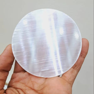 แผ่นเซเลนไนต์ทรงกลมขนาด3นิ้วใช้สำหรับสัญลักษณ์เรกิสำหรับการรักษาโรคเรกิ - Product Image 2