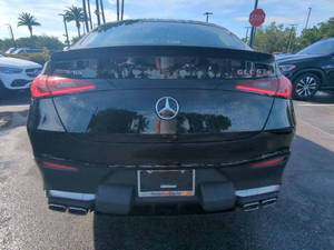 Mercedes-Benz GLC AMG GLC 63 S E Performance 2025, Diseño Refinado - Product Image 3