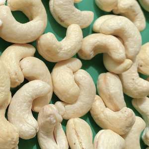 Offre Spéciale W320 Prix à l'exportation des noix de cajou Noix de cajou Noix de cajou brisées Emballage de marque privée disponible - Product Image 1