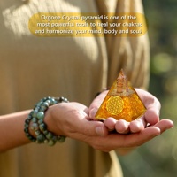 Citrine Orgone Pyramide Cristal Unique pour les Energies Négatives Cristal Chakra Idéal pour Optimisme Positivité et Abondance Financière