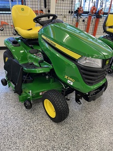 Cortadoras de Césped Industriales John Deere Usadas con Altura de Corte de 1000 mm, Mango Telescópico, Caja Recolectora de Césped, Motor de un Solo Cilindro en Venta - Product Image 3