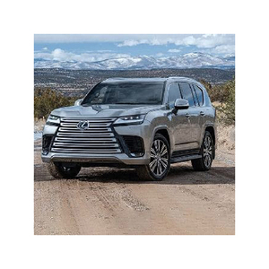 Lexus LX570 Supersport SUV 2021 usado de alta calidad con asientos de cuero AWD Interior oscuro - Product Image 3