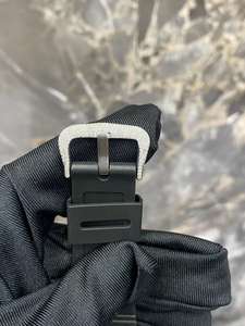 Montre personnalisée en moissanite pour homme, style hip-hop, avec diamants incrustés, bracelet en cuir, cadran analogique de luxe, cadeau pour lui - Product Image 4