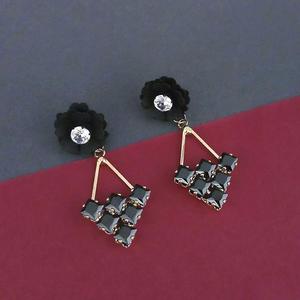 Boucles d'oreilles pendantes florales plaquées or 18 carats Urthn Clous mignons avec motif de fleurs chrétiennes pour Weddings-1315714E - Product Image 1
