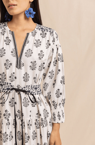 ชุดเดรสยาวสามส่วนคอวีสำหรับผู้หญิงชุดเดรสแม็กซี่พิมพ์ลายโบฮีเมียนแขนสามส่วนสำหรับฤดูร้อน - Product Image 2