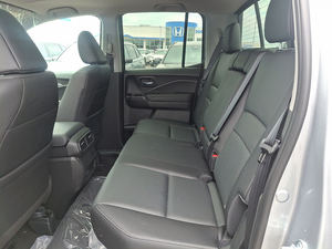 Fresh Used 2024 Honda Ridgeline RTL+ AWD Used With Alloy Wheels Leather Seats Remote Start <b>Bluetooth</b> Heated Seats - Product Image 4