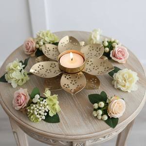 เชิงเทียนรูปดอกบัวเหล็กทำมือ ทนทาน เป็นมิตรกับสิ่งแวดล้อม พกพาสะดวก สำหรับตกแต่งบ้านในเทศกาลพูจา ดิวาลี - Product Image 3