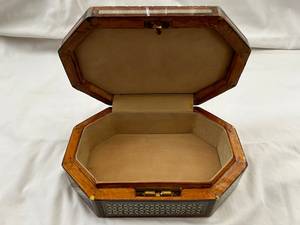 Hermosa caja de joyería de nácar Patrones de gama alta para colecciones al por mayor - Product Image 3