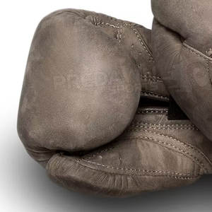 Guantes de Boxeo de Cuero con Correa, Hechos a Medida, al por Mayor, Ligeros, de Secado Rápido, Cómodos, Servicio OEM, Guantes de Boxeo de Combate - Product Image 4