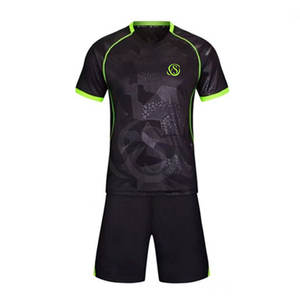 ชุดฟุตบอลผู้ชายสำหรับฝึกซ้อม ผลิตในปากีสถาน ผ้าโพลีเอสเตอร์ 100% ระบายอากาศได้ดี น้ำหนักเบา คุณภาพสูง ราคาขายส่ง - Product Image 3