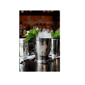 Copa de Julep de cobre de diseño recién llegado hecha en la India, elegante copa de Julep de menta para fiestas de boda y ocasiones, producto hecho en La India - Product Image 1