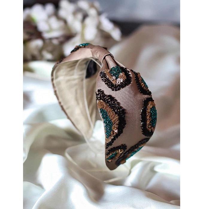 กำหนดเอง