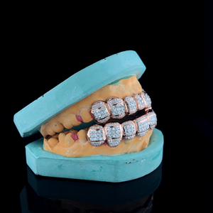 Joyería 18K chapado en oro rosa Moissanite dientes Grillz Invisible con corte princesa 925 Plata VVS personalizado Hip Hop Iced Out Grillz - Product Image 6