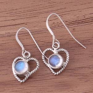 Boucles d'oreilles pendantes en pierre de lune ronde de forme élégante, serties de laiton, cadeau de mariage ou d'anniversaire, bijoux - Product Image 1