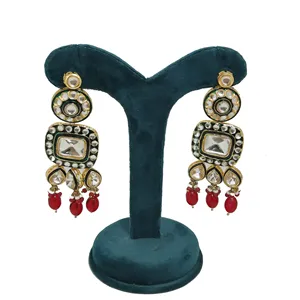 Parure de bijoux de mariée plaquée or Kundan Polki, bijoux fins pour femme, perles de verre rouges, collier choker Polki en émail vert, boucles d'oreilles - Product Image 5