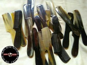 SHEEP NATURAL CUSTOMIZED HANDMADE HORN <b>COMB</b> with Fine and <b>Wide</b> Teeth Handmade Buffalo Horn <b>Comb</b> for Hair Styling - Product Image 4