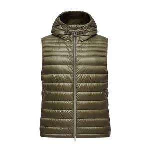 Venta al por mayor OEM hombres acolchado Bodywarmer chaleco sin mangas acolchado al aire libre chaleco cálido invierno Casual ligero moda ropa de trabajo - Product Image 1