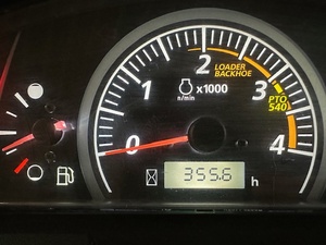 รถแทรกเตอร์ฟาร์ม BX23S ดีเซล 4x4 22 แรงม้า ปี 2018 ผลผลิตสูง 355 ชั่วโมง ใช้งานเหมือนใหม่ พร้อมที่ตักดิน รถขุดหลัง รถตัดหญ้ากลาง ปั๊ม เกียร์ ลูกปืน - Product Image 6