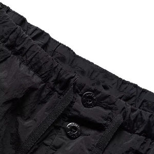 กางเกงขาสั้นชายหาดกันน้ำออกแบบได้เองกางเกงขาสั้นผ้าไนล่อนสำหรับผู้ชายมีเชือกผูกสีทึบพิมพ์ลายตัวอักษรสำหรับฤดูร้อน - Product Image 3