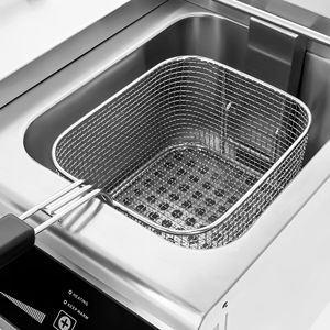Friteuse à induction professionnelle - 8 litres - 3,5 kW - Numérique - avec robinet de vidange - Product Image 3