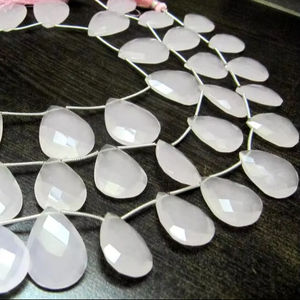 Cuentas de Cuarzo Rosa Hidrotermal en Forma de Pera, Facetadas, de 15x20 mm, Hilo de 8 Pulgadas de Largo - Product Image 1