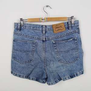 กางเกงยีนส์ขาสั้นทรงวินเทจ - Product Image 4