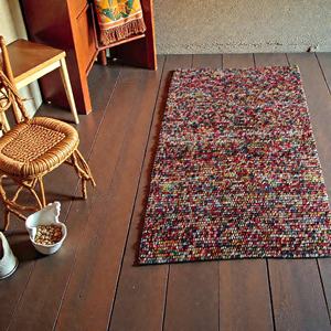 Tapis en feutre multicolore fait main, laine/coton, moderne, abstrait, écologique, antidérapant, adapté aux animaux domestiques, antibactérien, extra épais, bas - Product Image 1