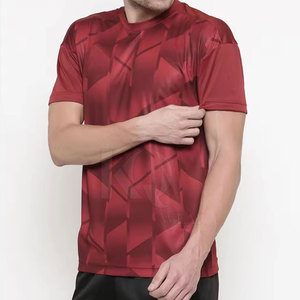 เสื้อยืดผู้ชายแบบซับลิเมชั่น ผ้าโพลีเอสเตอร์ 100% น้ำหนักเบา เป็นมิตรกับสิ่งแวดล้อม นุ่มสบาย เหมาะสำหรับแฟชั่นสตรีทและสวมใส่ในชีวิตประจำวัน - Product Image 2