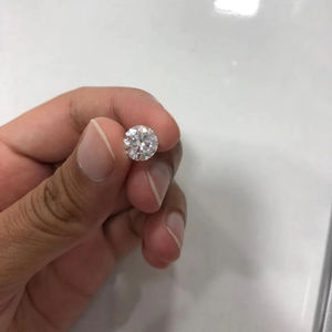 Diamants en vrac cultivés en laboratoire Aniva LG056 certifiés IGI, 2,03 carats, couleur D, clarté VVS2, taille ronde brillante, CVD/HPHT - Product Image 1